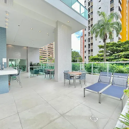 Hotel Infinity 600 *