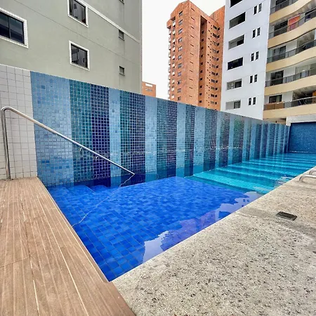 Hotel Infinity 600 *